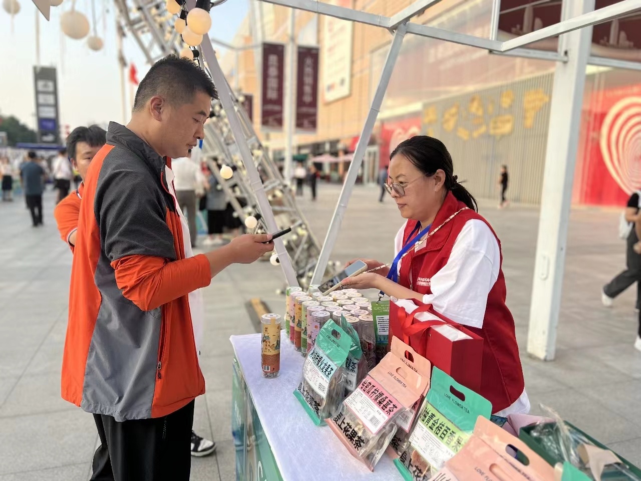 保定市首届电商带货公益直播周擂台赛活动启幕(图3)